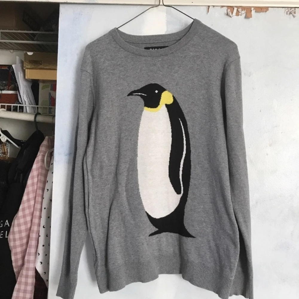 Graphic Knit Penguin Sweater Forever21